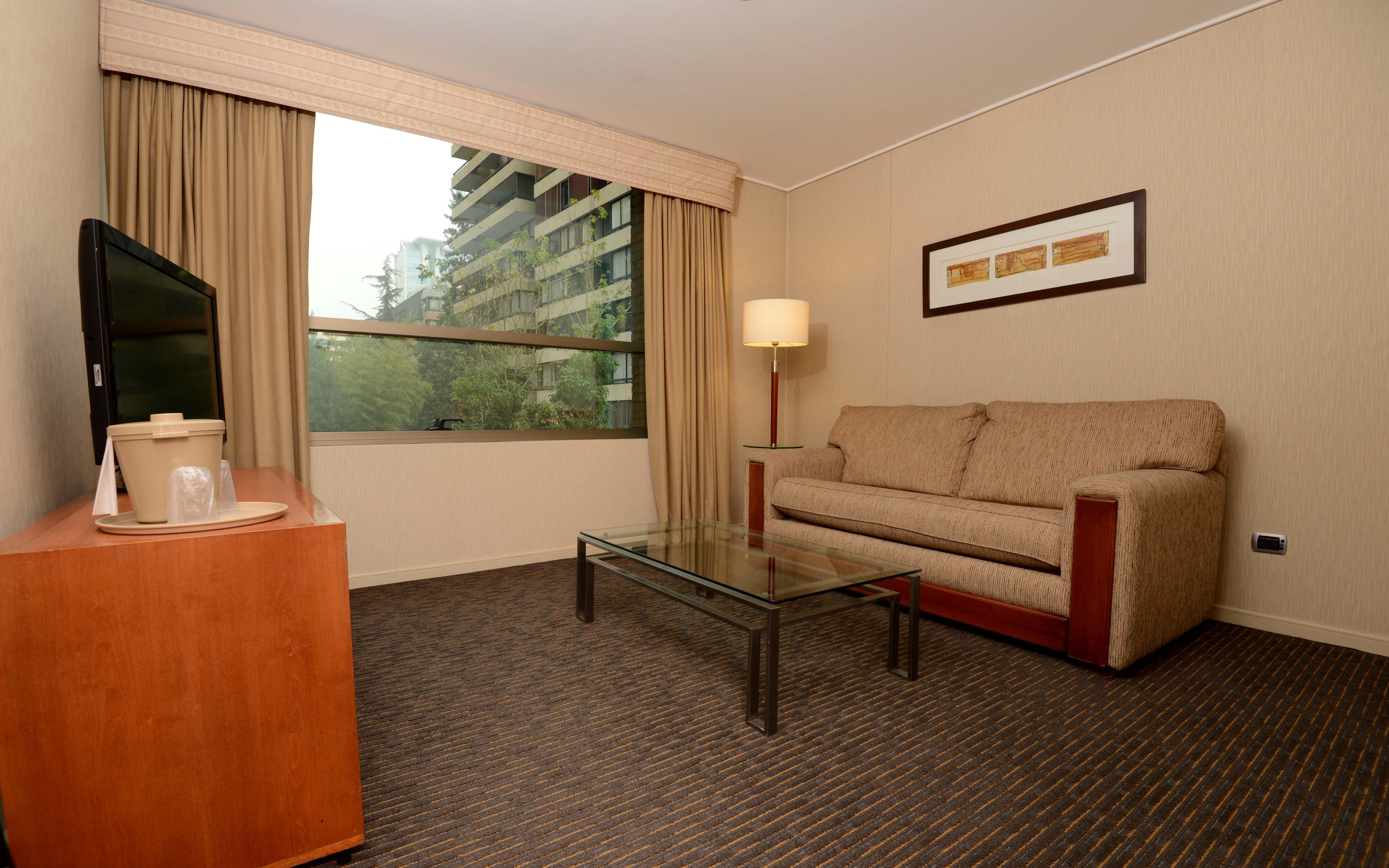 Holiday Inn Express Santiago Las Condes By Ihg Εξωτερικό φωτογραφία