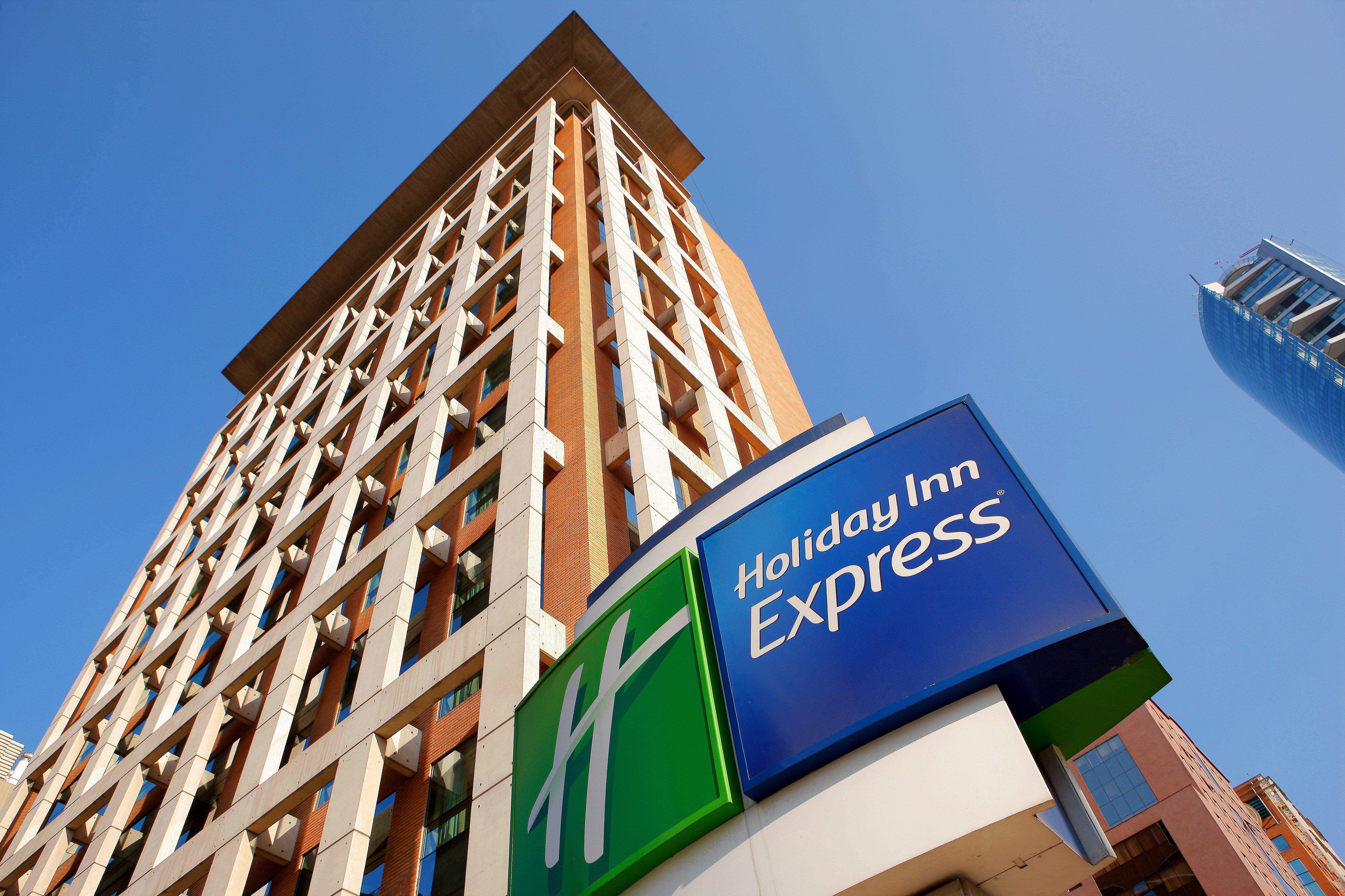 Holiday Inn Express Santiago Las Condes By Ihg Εστιατόριο φωτογραφία