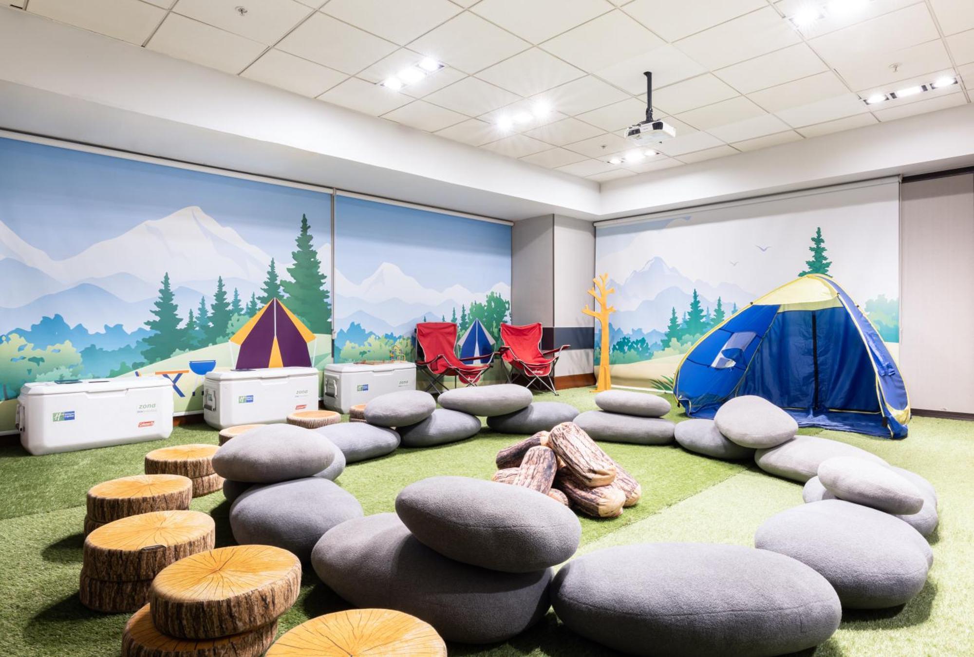 Holiday Inn Express Santiago Las Condes By Ihg Εξωτερικό φωτογραφία